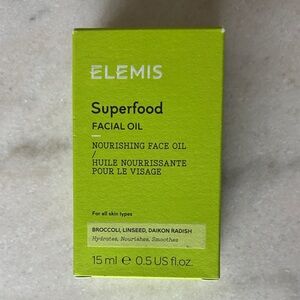 ELEMIS Superfood Facial Oil - Bright Green Box